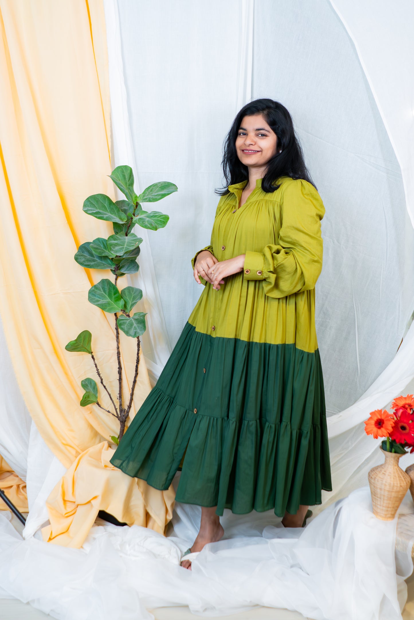 Dual-Tone Flow Tiered Dress – Olive & Green
